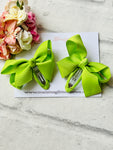 Green Bow Snap Clips