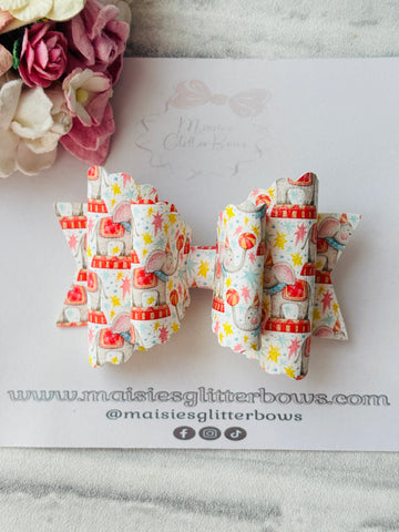 Circus Bow