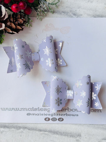 Small Lilac & Silver Holographic Snowflake Bows