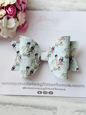 Tiana Bow