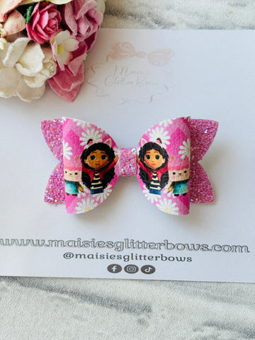 Gabby’s Dollhouse Bow, Style 2